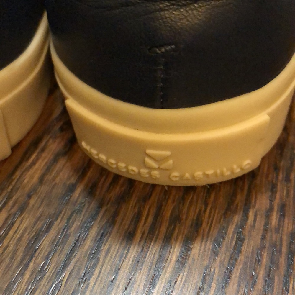 MERCEDES CASTILLO navy ruffle slip on Antoinette-size US7 /37 EU - Picture 5 of 10